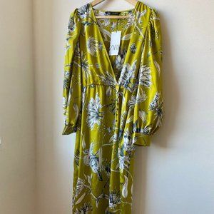 Brand new, with tags, silky floral dress from Zara